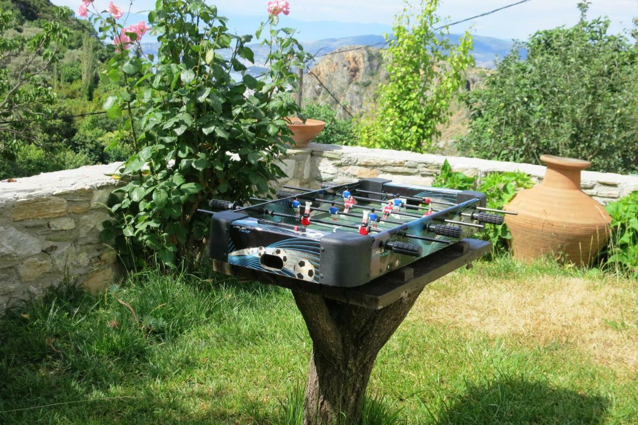 Koukourava Garden Villa Makrinítsa Eksteriør billede